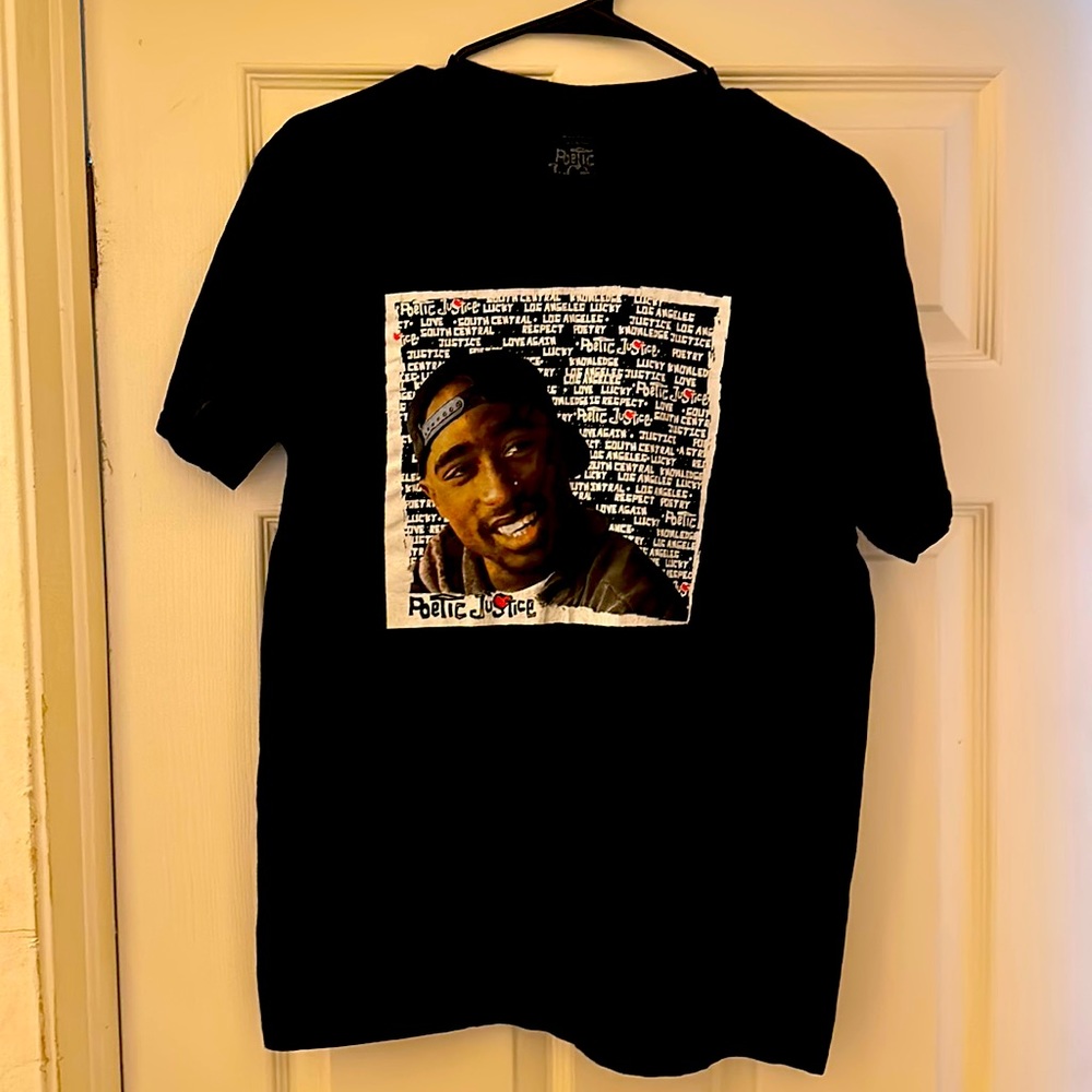 Size Medium poetic justice t shirt